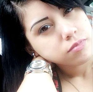 Meet your Posher, Vanessa